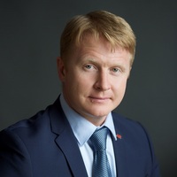 Олег Низомиддинов